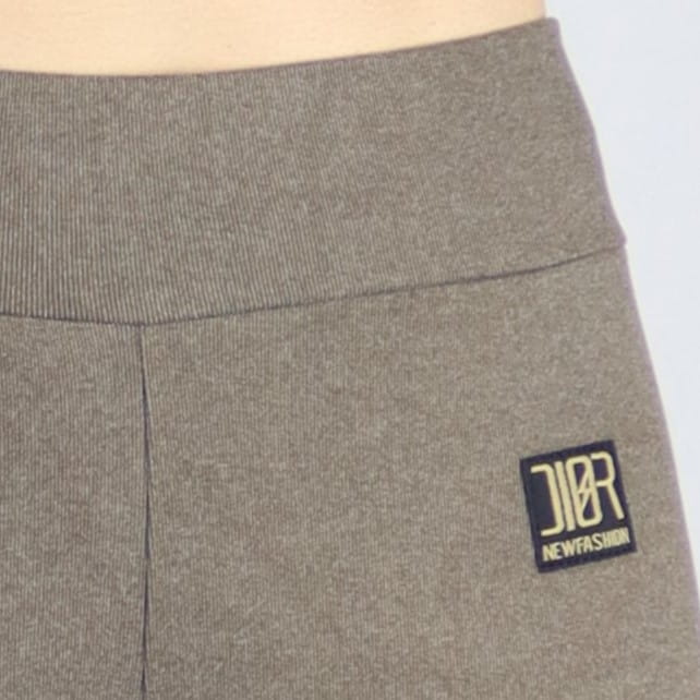 Legginsy ciepłe delikatnie prążkowane beżowe