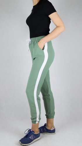 Spodnie letnie dresowe z lampasem zielone