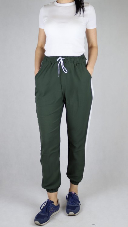 Spodnie letnie dresowe z lampasem ciemno zielone