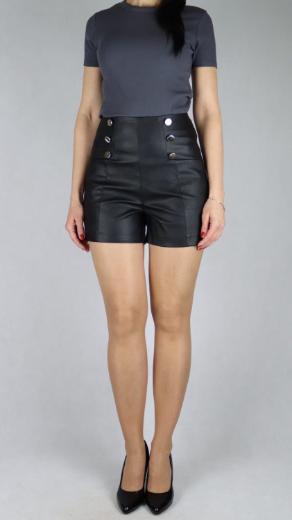 Spodenki damskie skórzane na zamek z guzikami