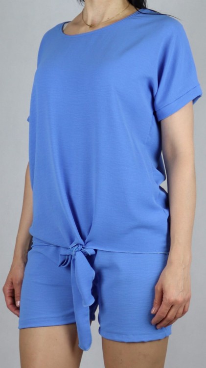 Komplet damski niebieski bluzka z krótkim rękawem i spodenki