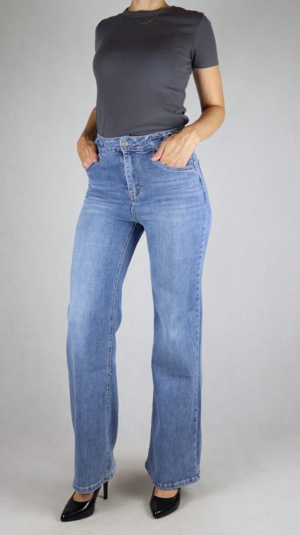 Spodnie damskie Jeansy wysoki stan proste szerokie nogawki